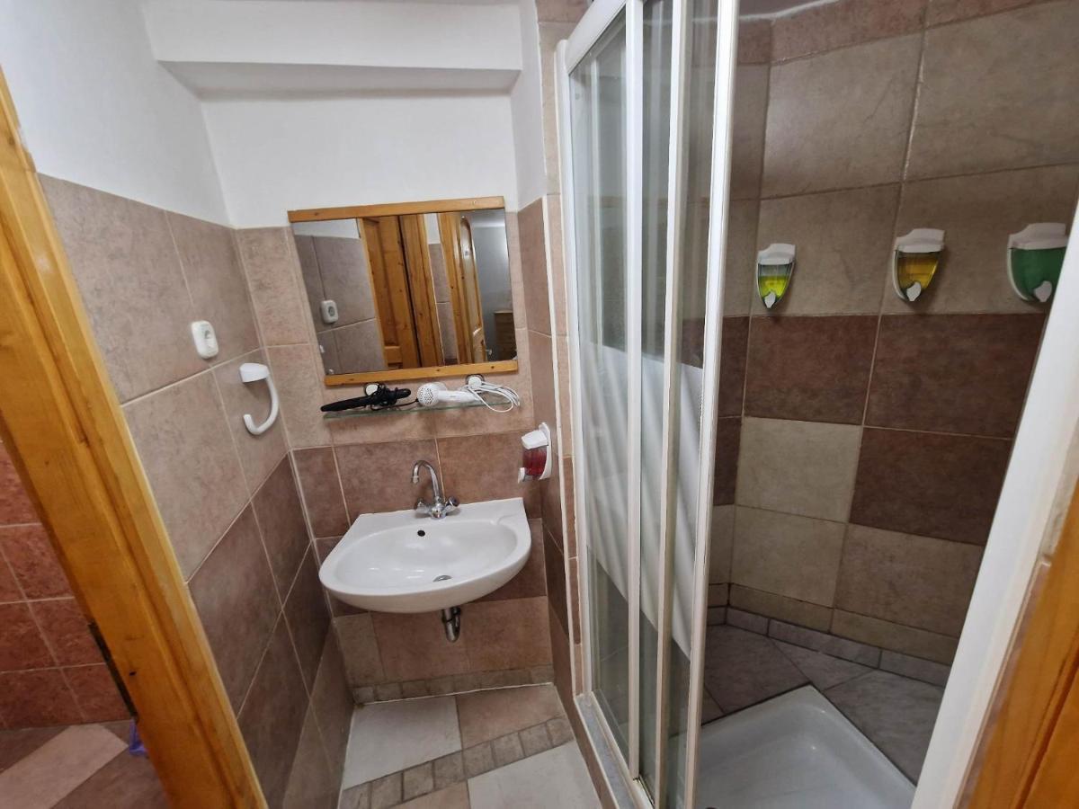 7Dab Josika 4 Contactless Self Check-In Aparthotel Budapest Kültér fotó